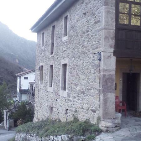 Apartamento Rural El Oso 2 Guest House Pola de Somiedo Exterior photo